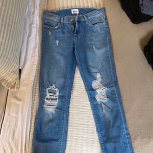 Hudson size 26 distressed ankle jeans